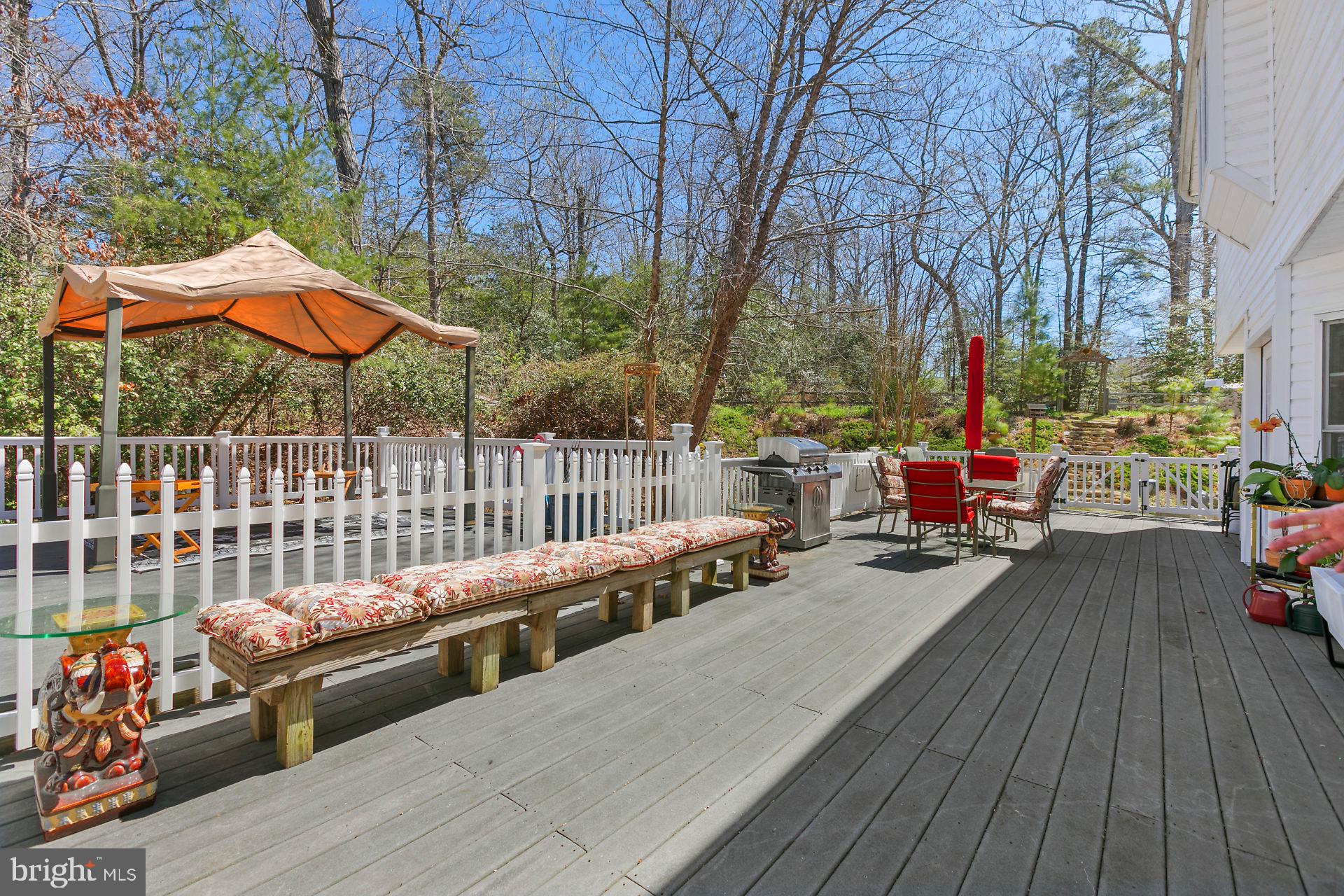 SUMMERWOOD - Residential