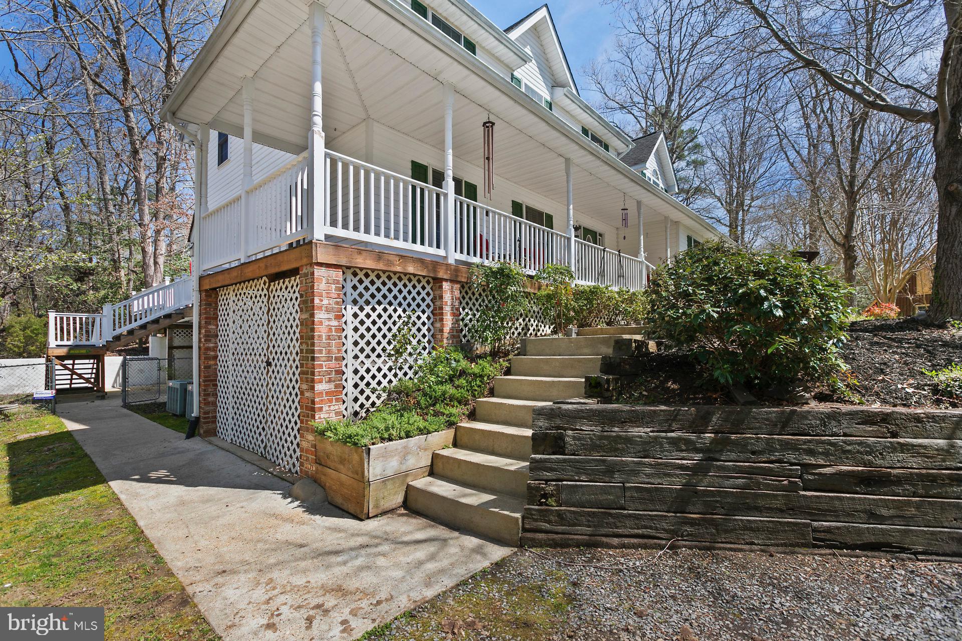 SUMMERWOOD - Residential