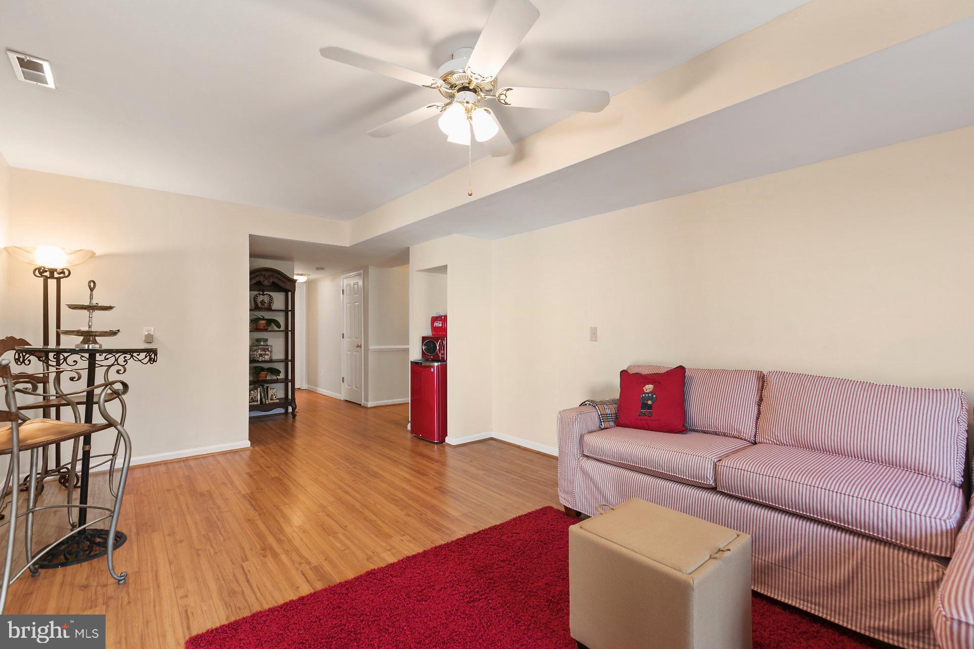 SUMMERWOOD - Residential