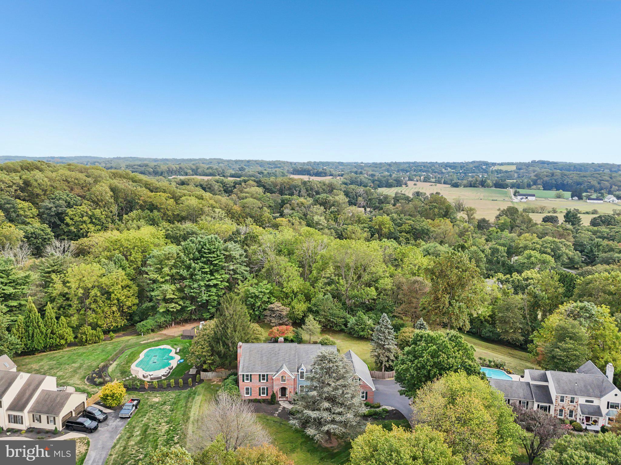 NEW SOUTH HILLS - Residential