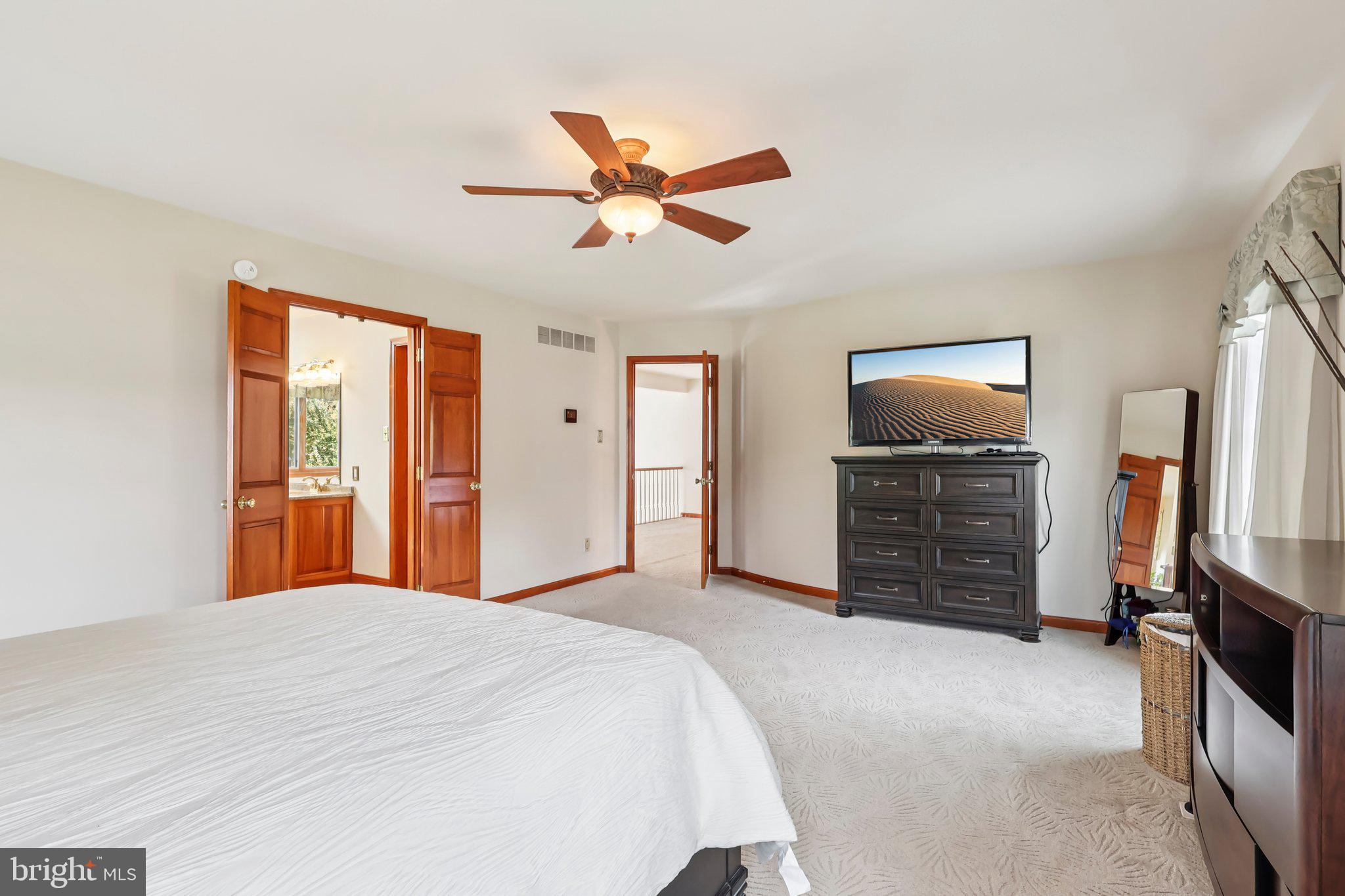 NEW SOUTH HILLS - Residential