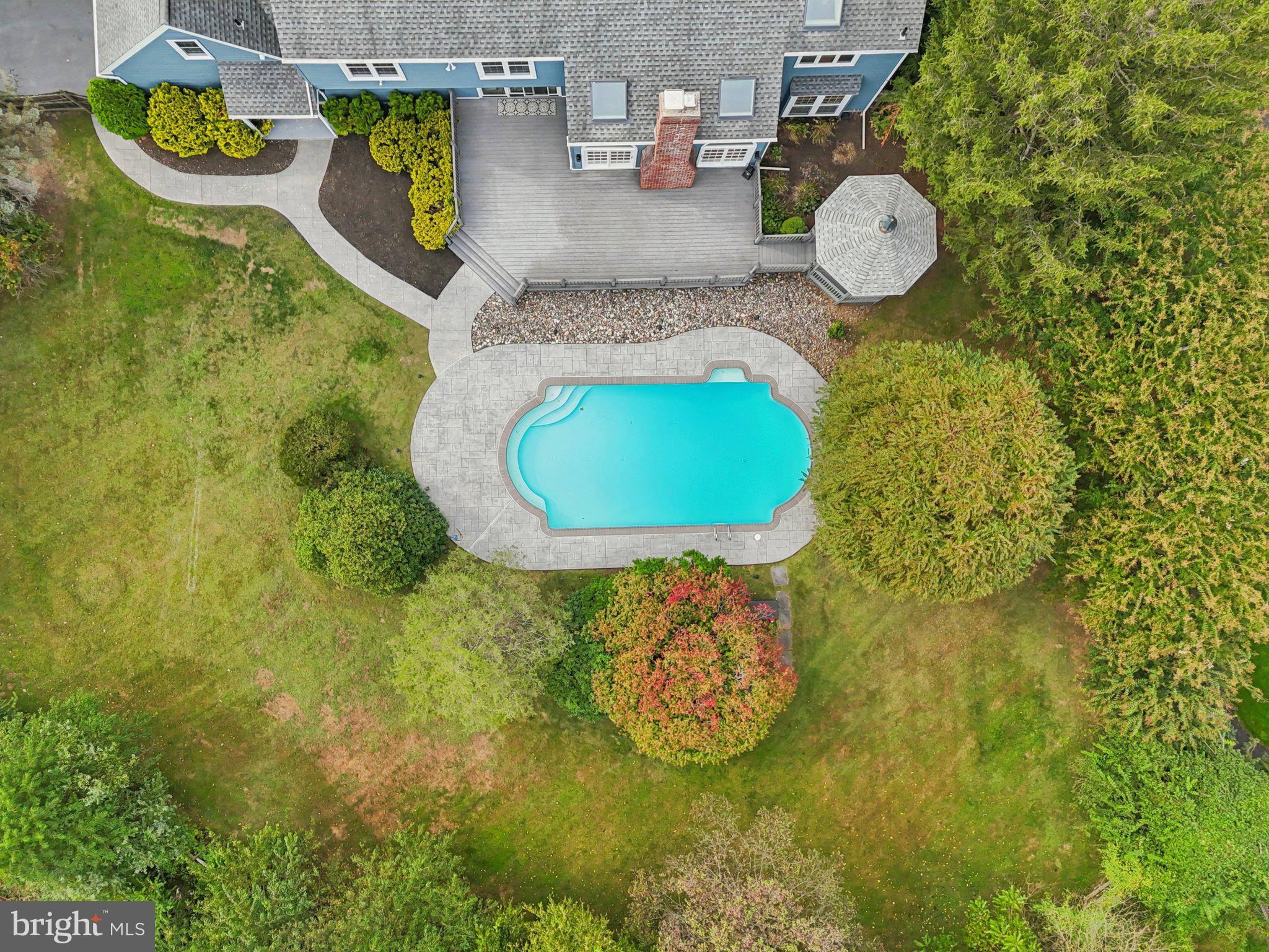 NEW SOUTH HILLS - Residential