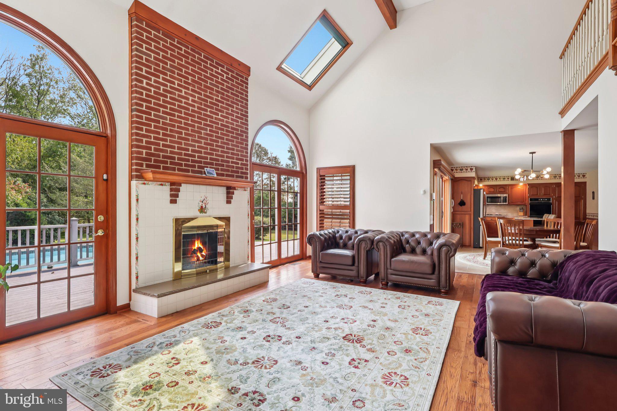 602 JOHN ANTHONY DRIVE