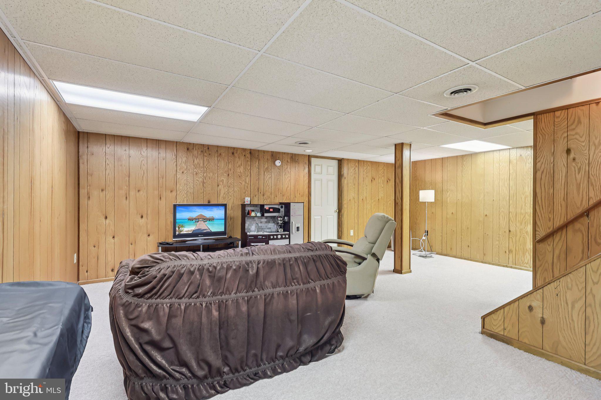 NEW SOUTH HILLS - Residential