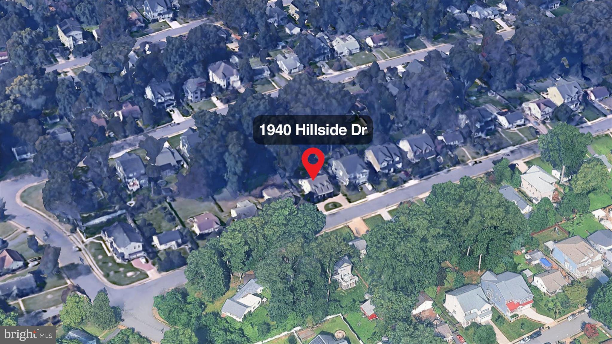 1940 HILLSIDE DRIVE