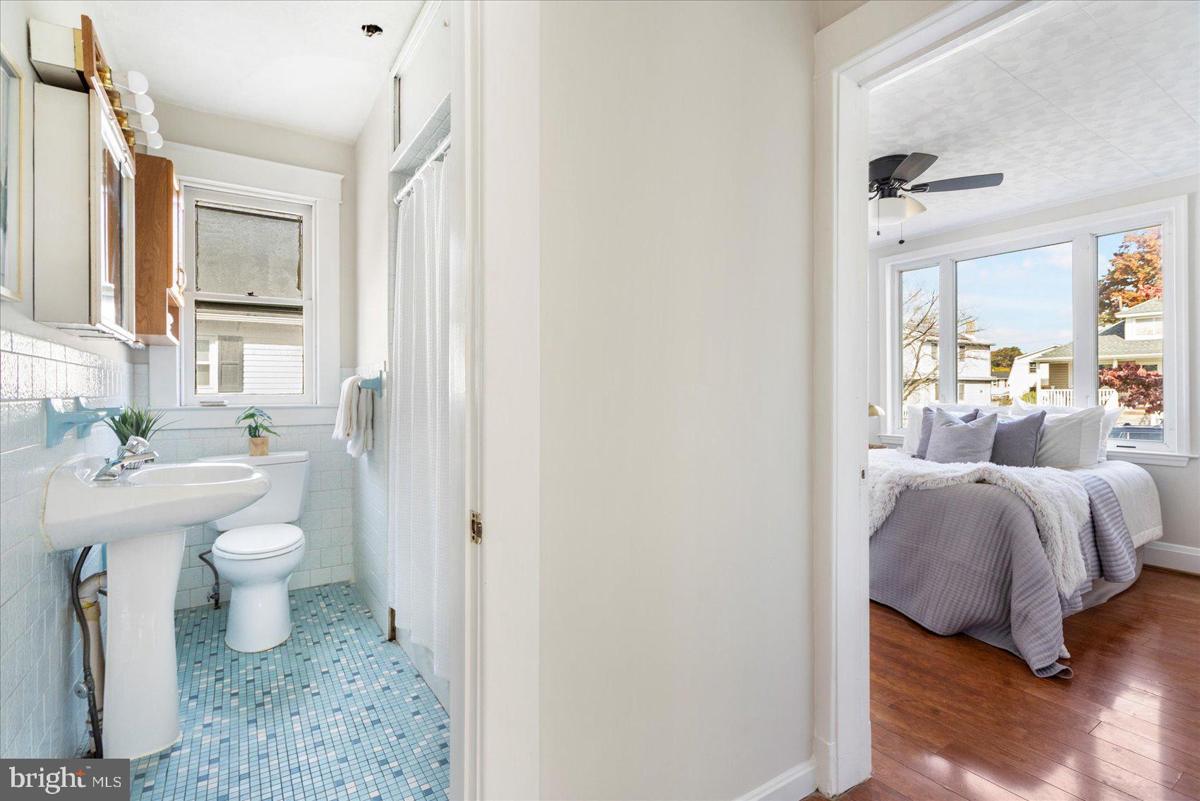 NORWOOD PARK - Residential