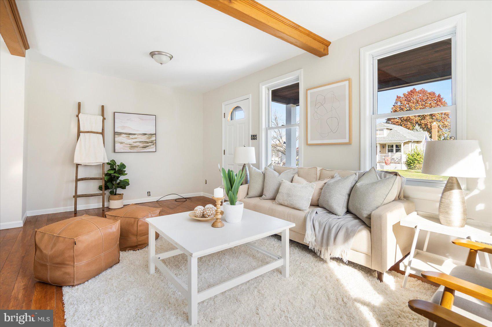 NORWOOD PARK - Residential