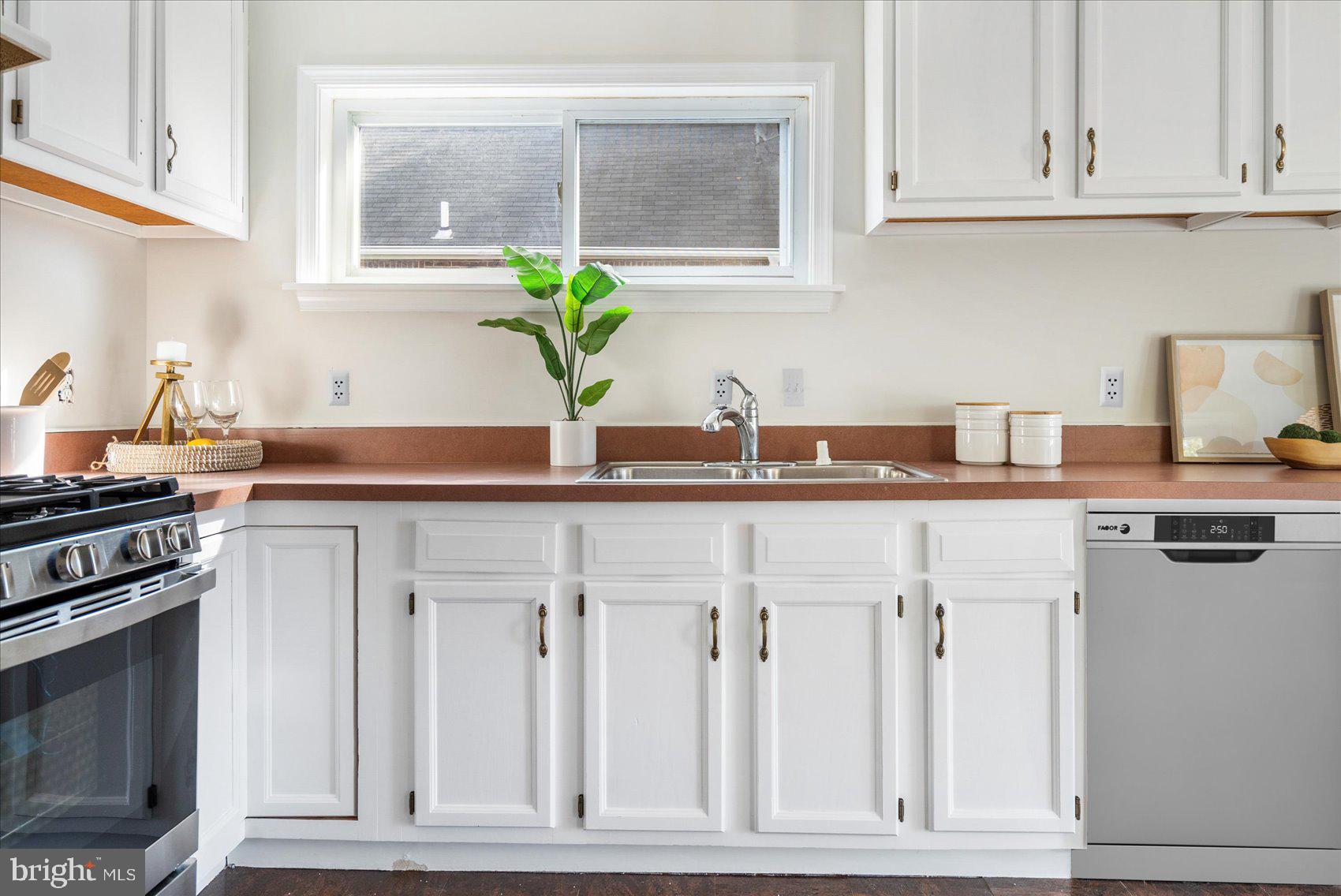 NORWOOD PARK - Residential