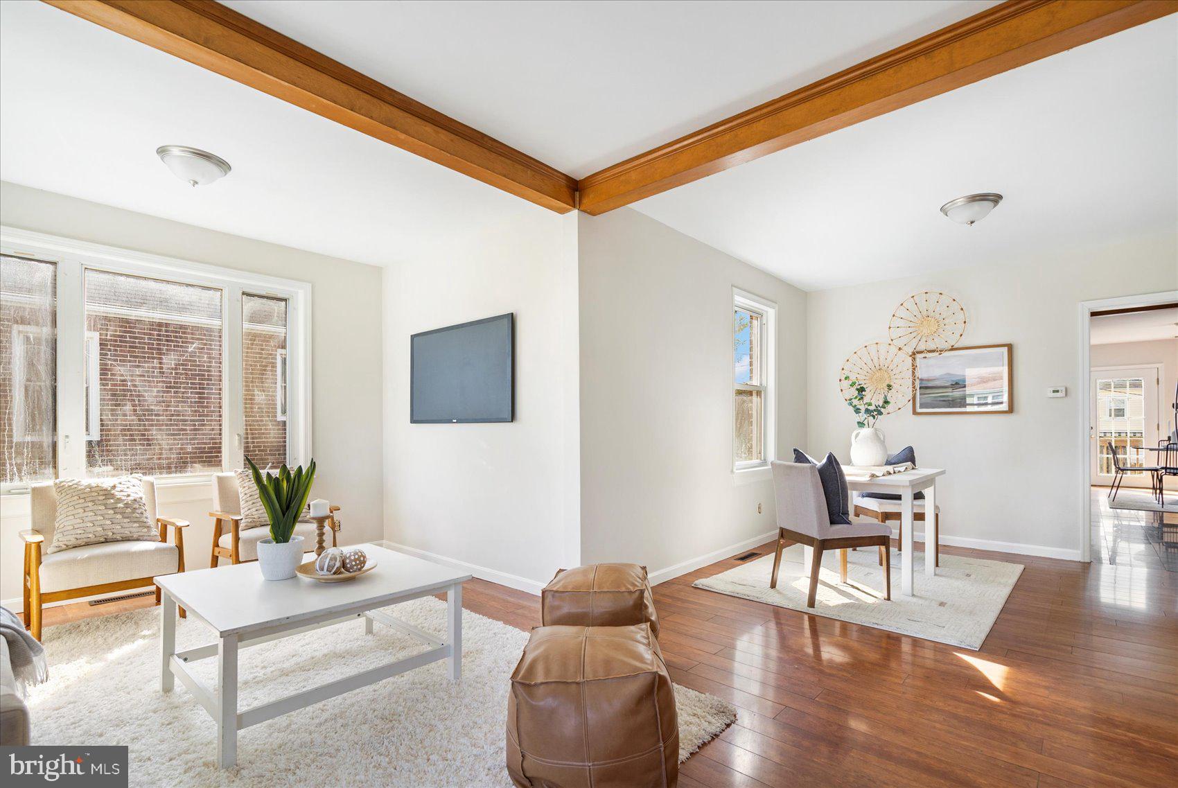 NORWOOD PARK - Residential