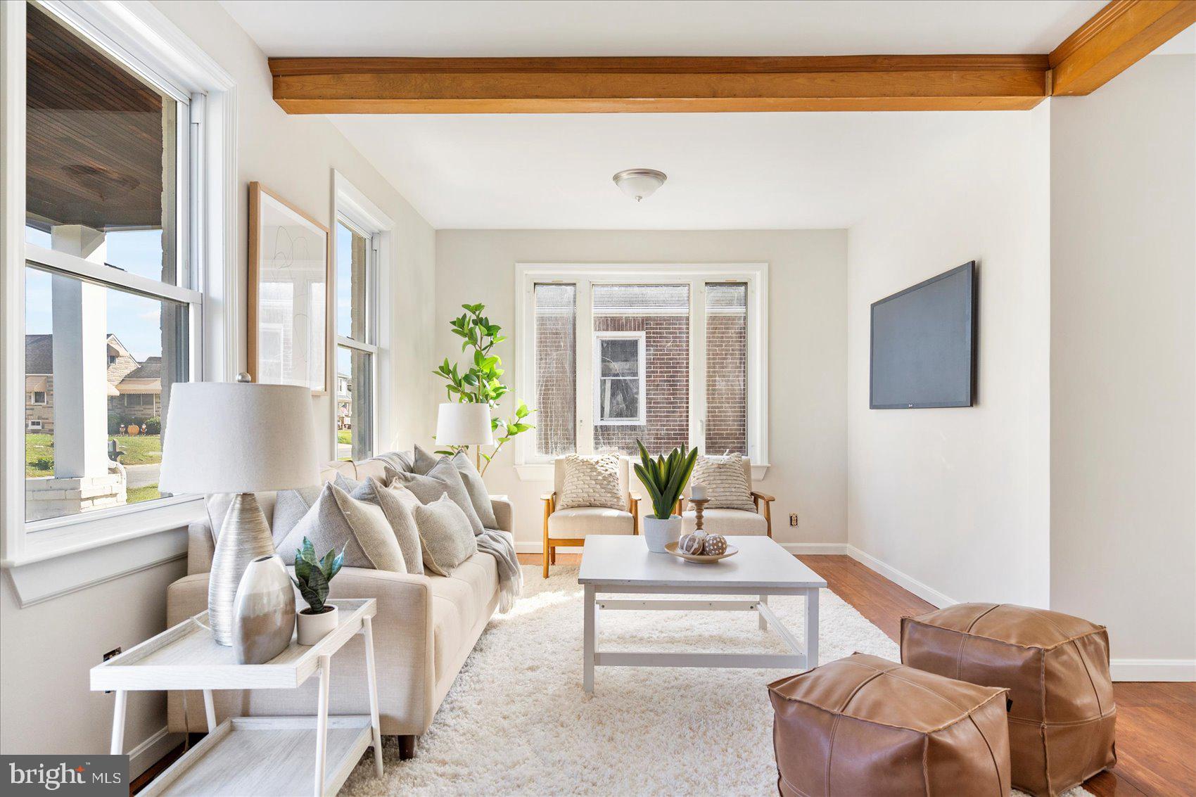 NORWOOD PARK - Residential