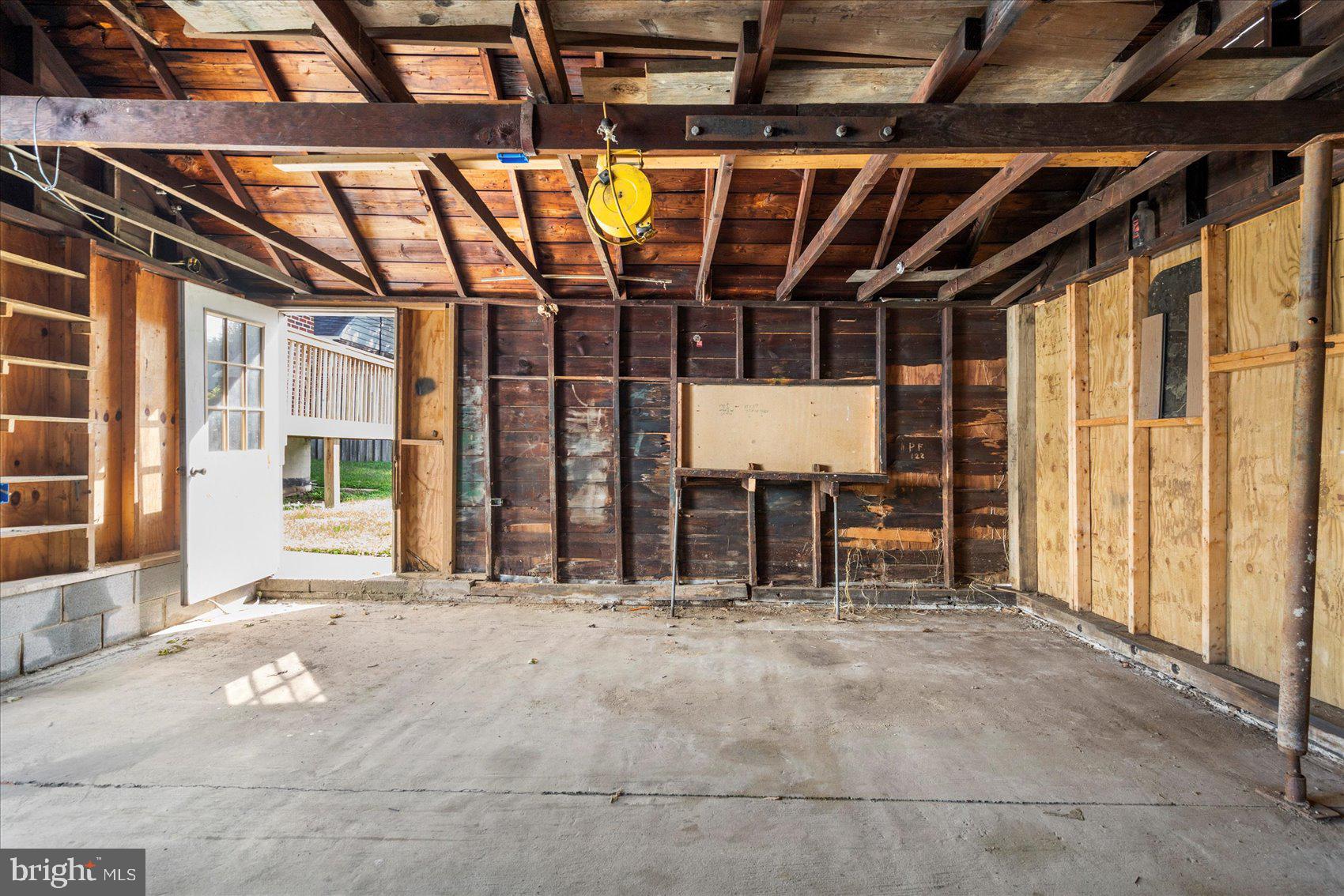 NORWOOD PARK - Residential