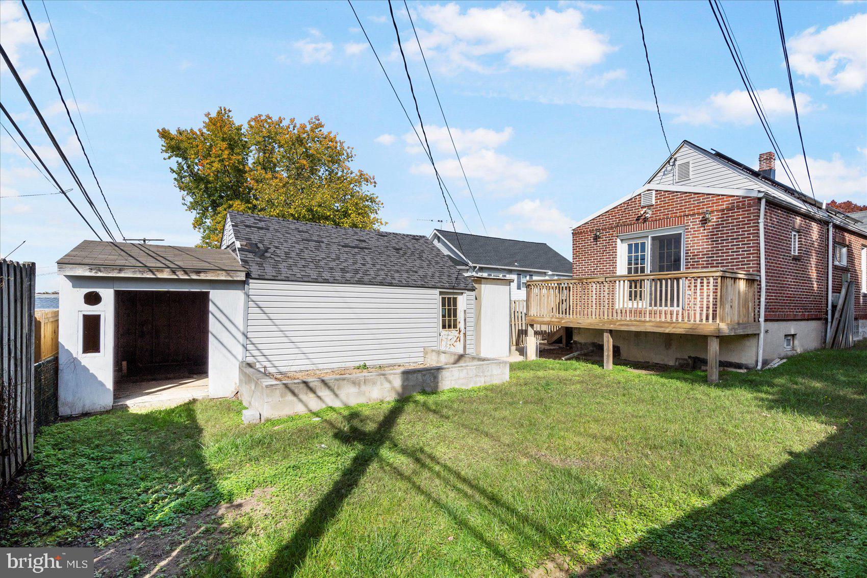 NORWOOD PARK - Residential