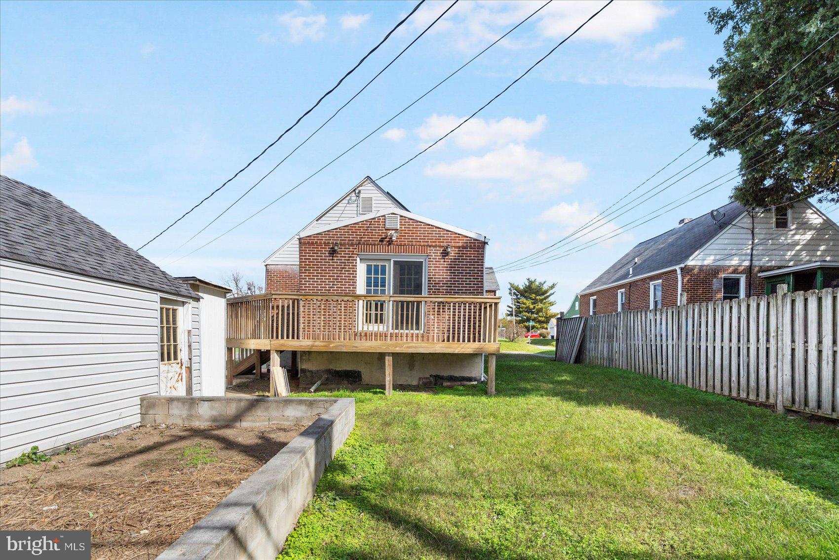 NORWOOD PARK - Residential