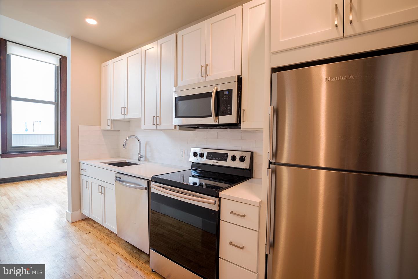 POINT BREEZE - Residential Lease