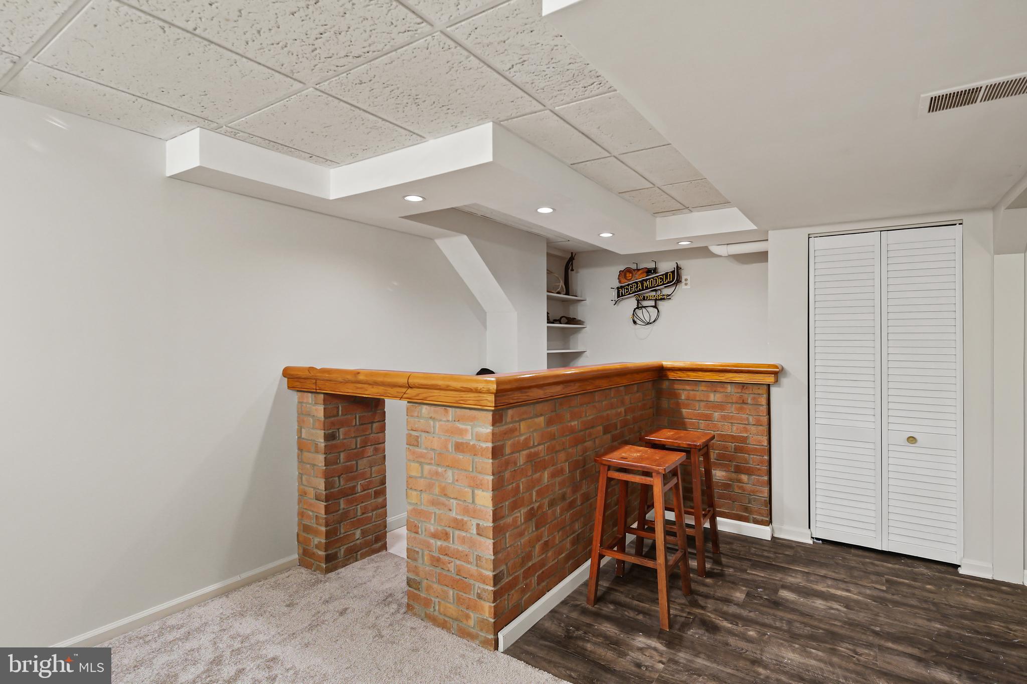 FAIRLAND - Residential