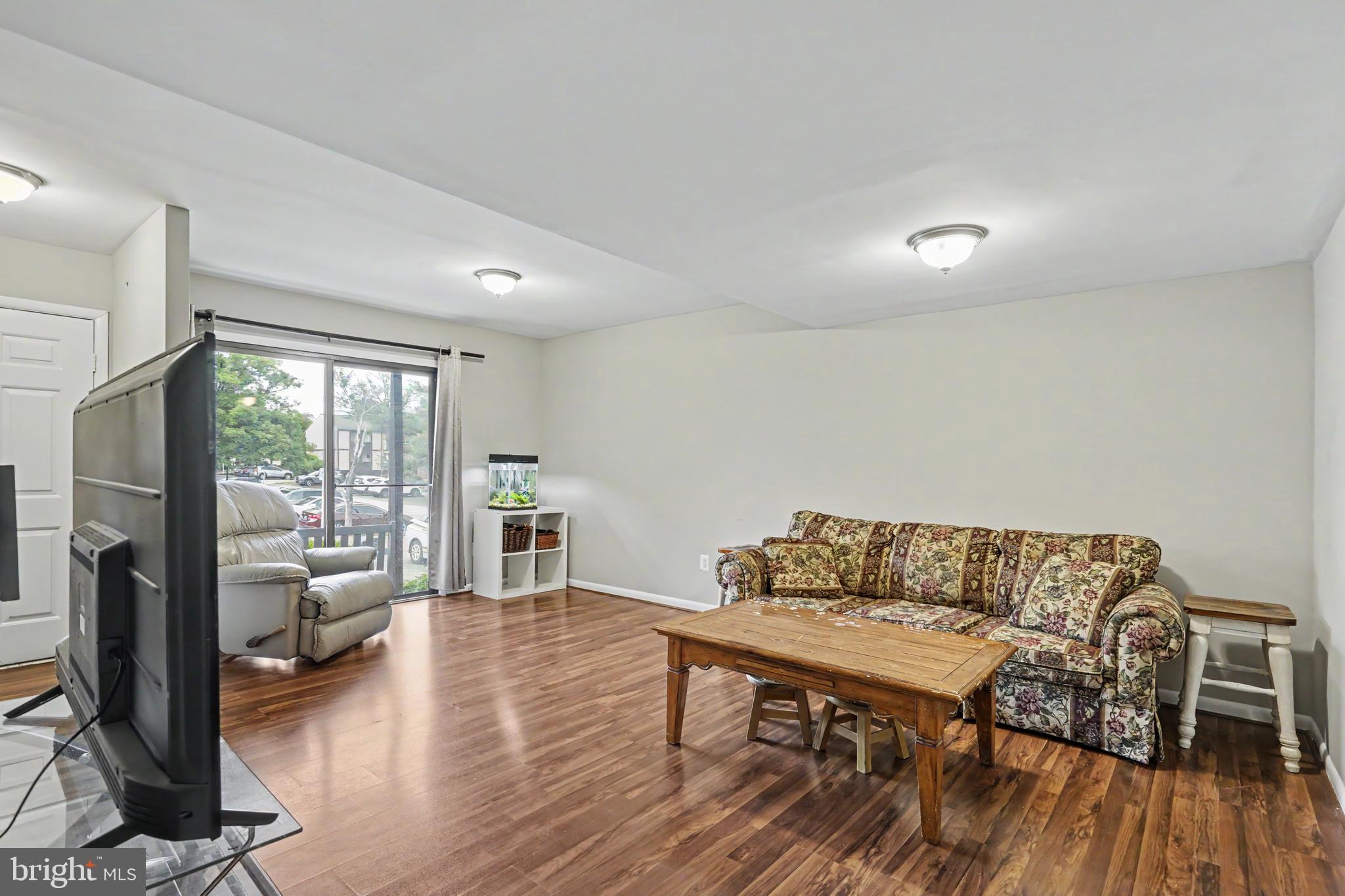 SUGARLAND RUN - Residential