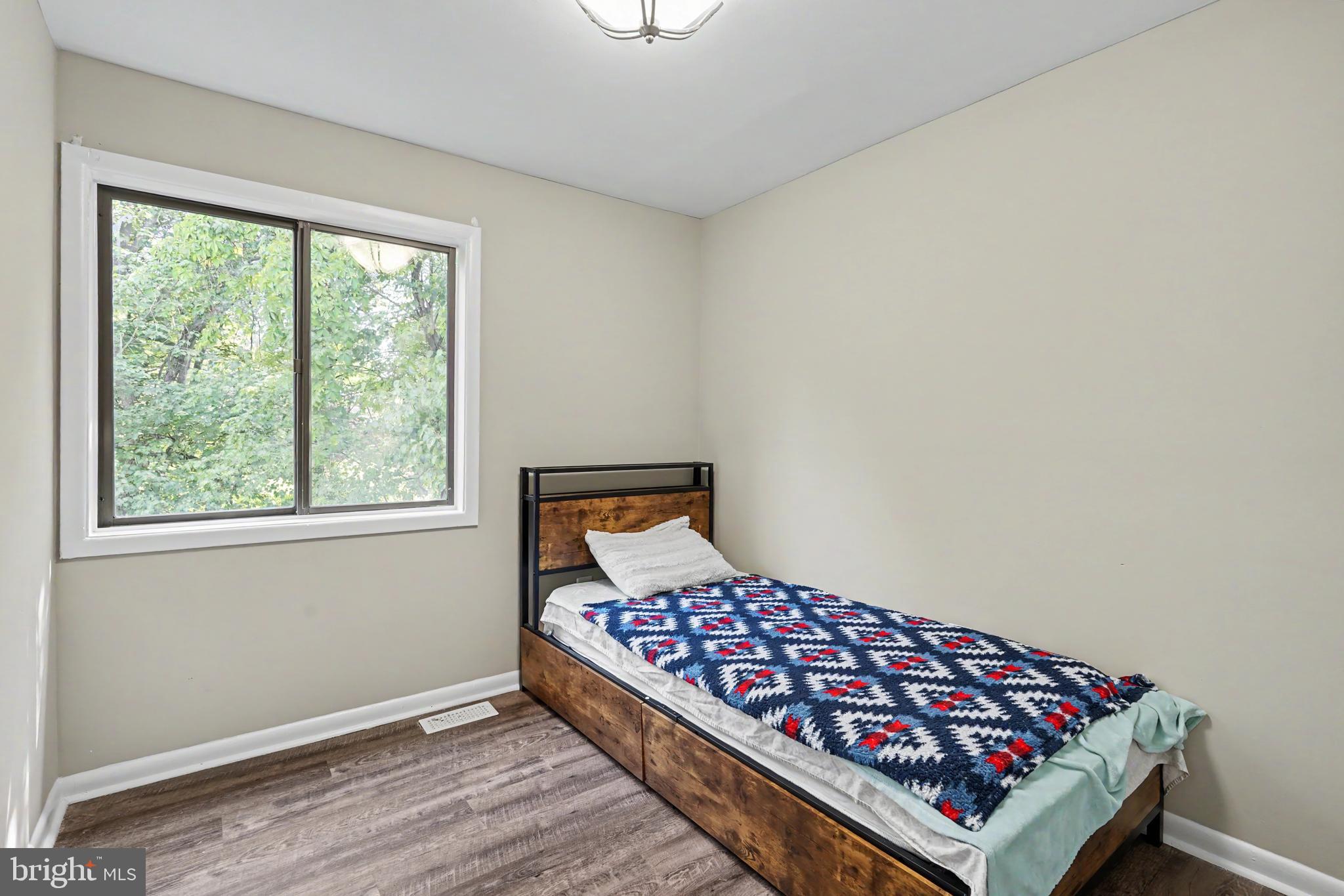 SUGARLAND RUN - Residential