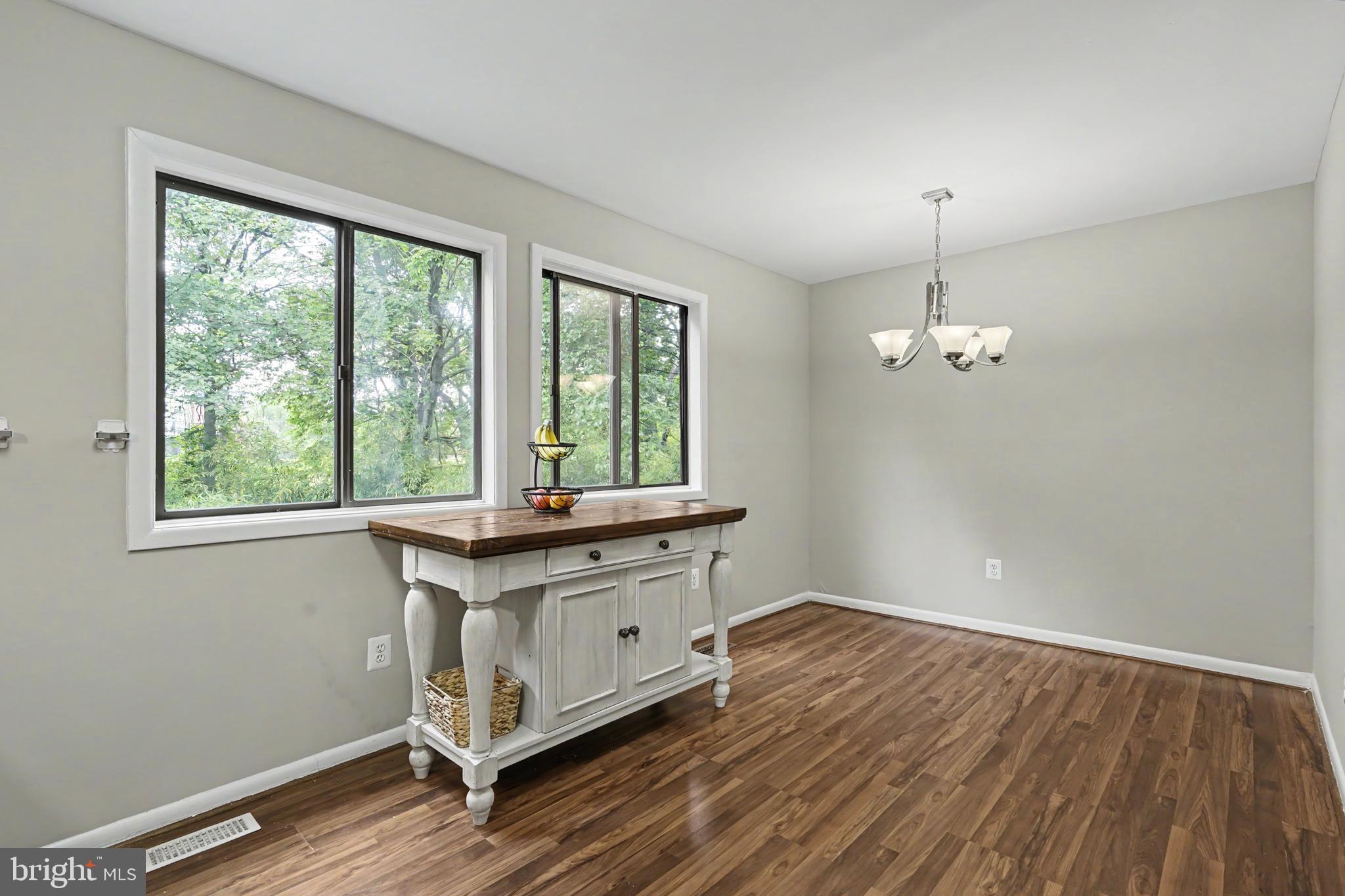 SUGARLAND RUN - Residential