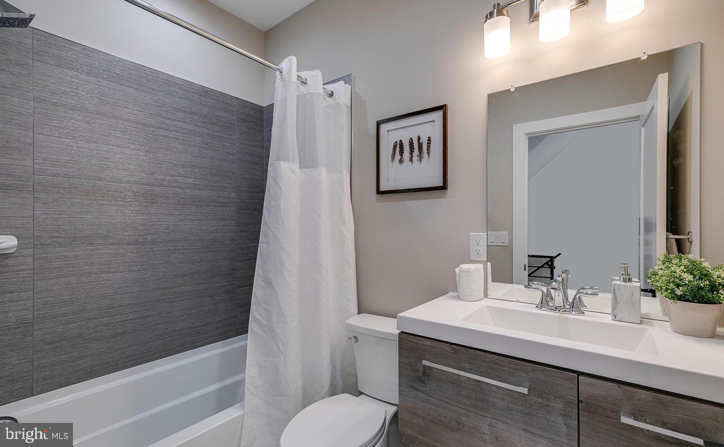 GRAYS FERRY - Residential