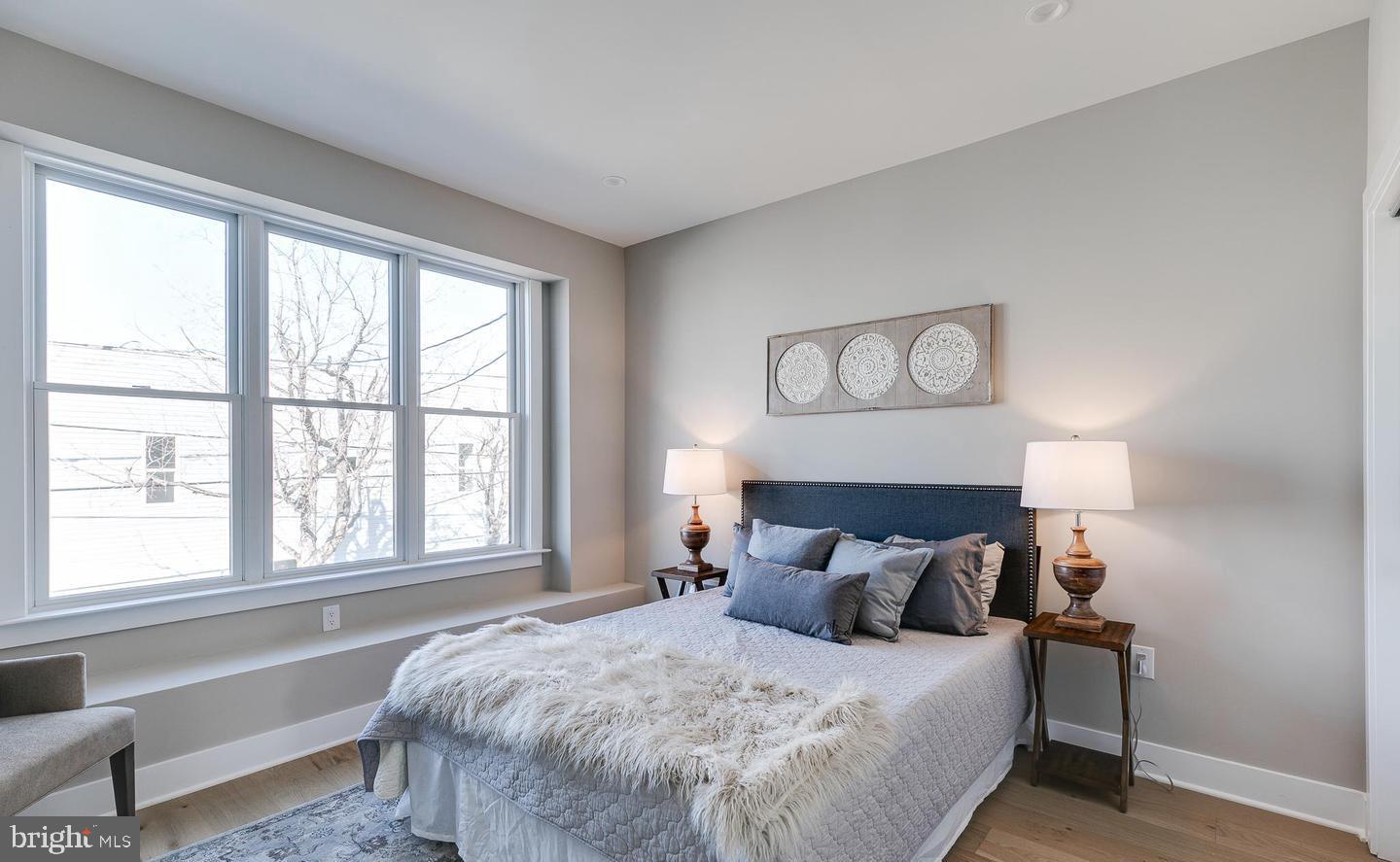 GRAYS FERRY - Residential