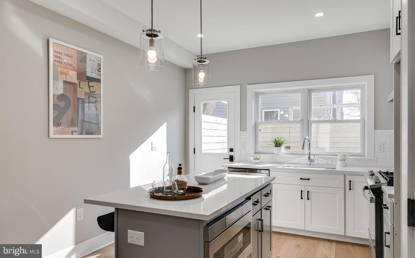 GRAYS FERRY - Residential