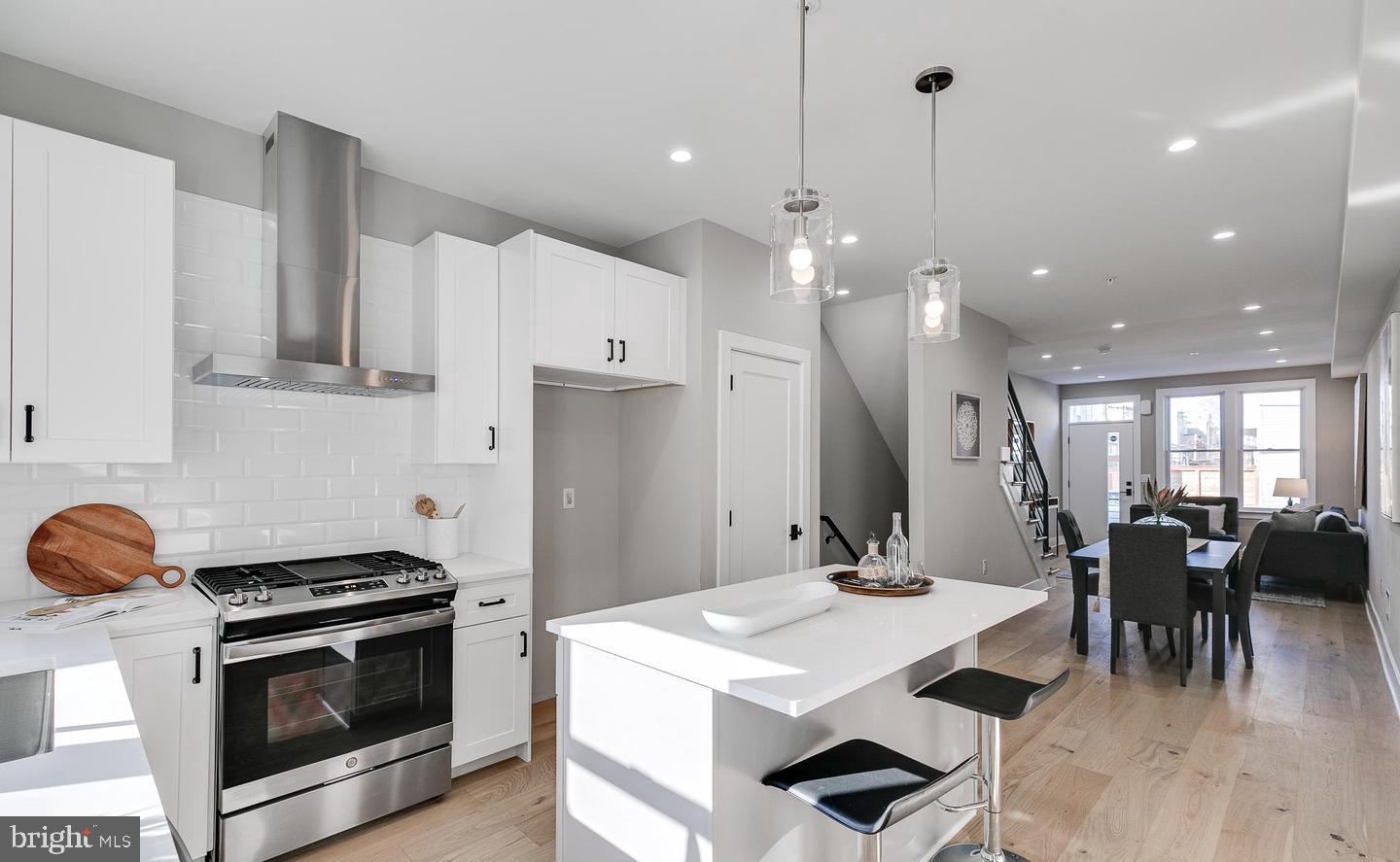 GRAYS FERRY - Residential