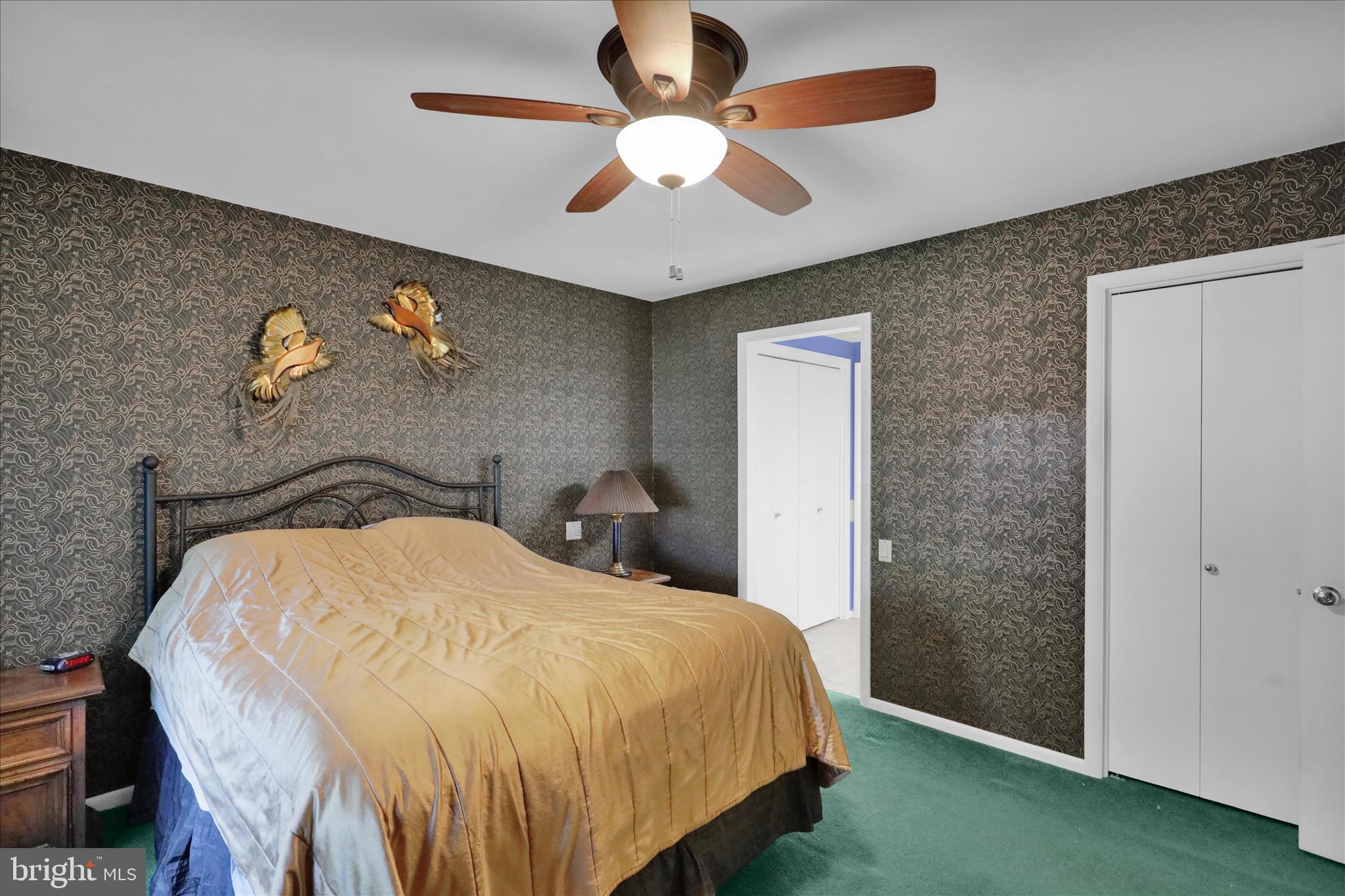 FAR HILLS FARM - Residential