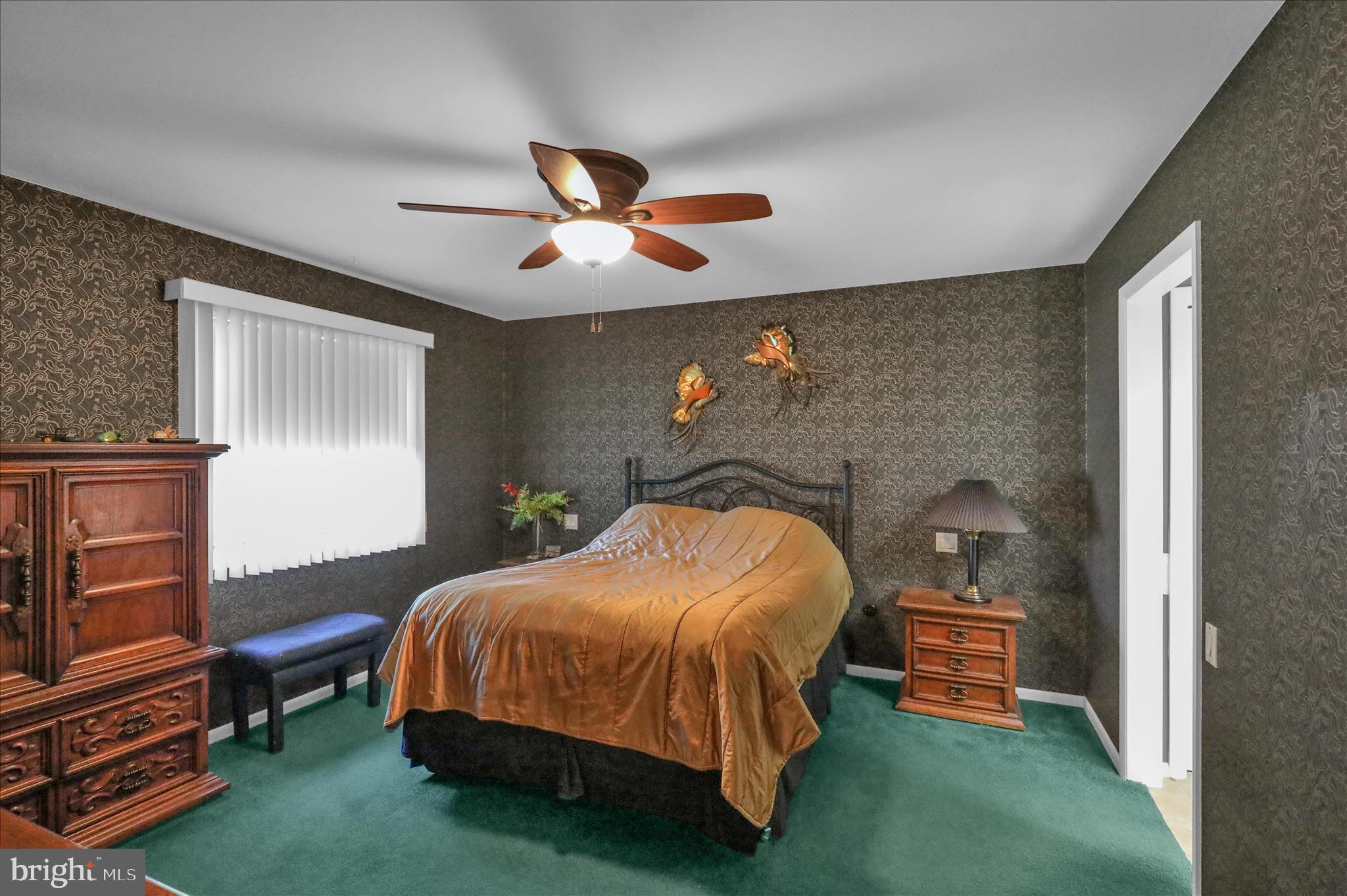 FAR HILLS FARM - Residential