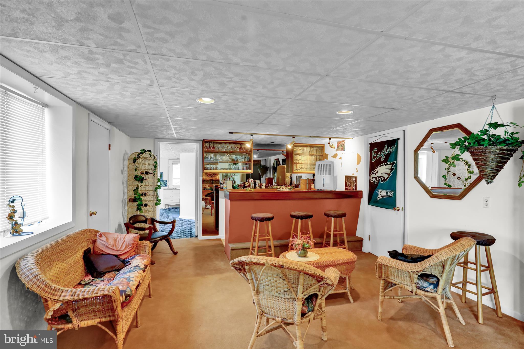 FAR HILLS FARM - Residential