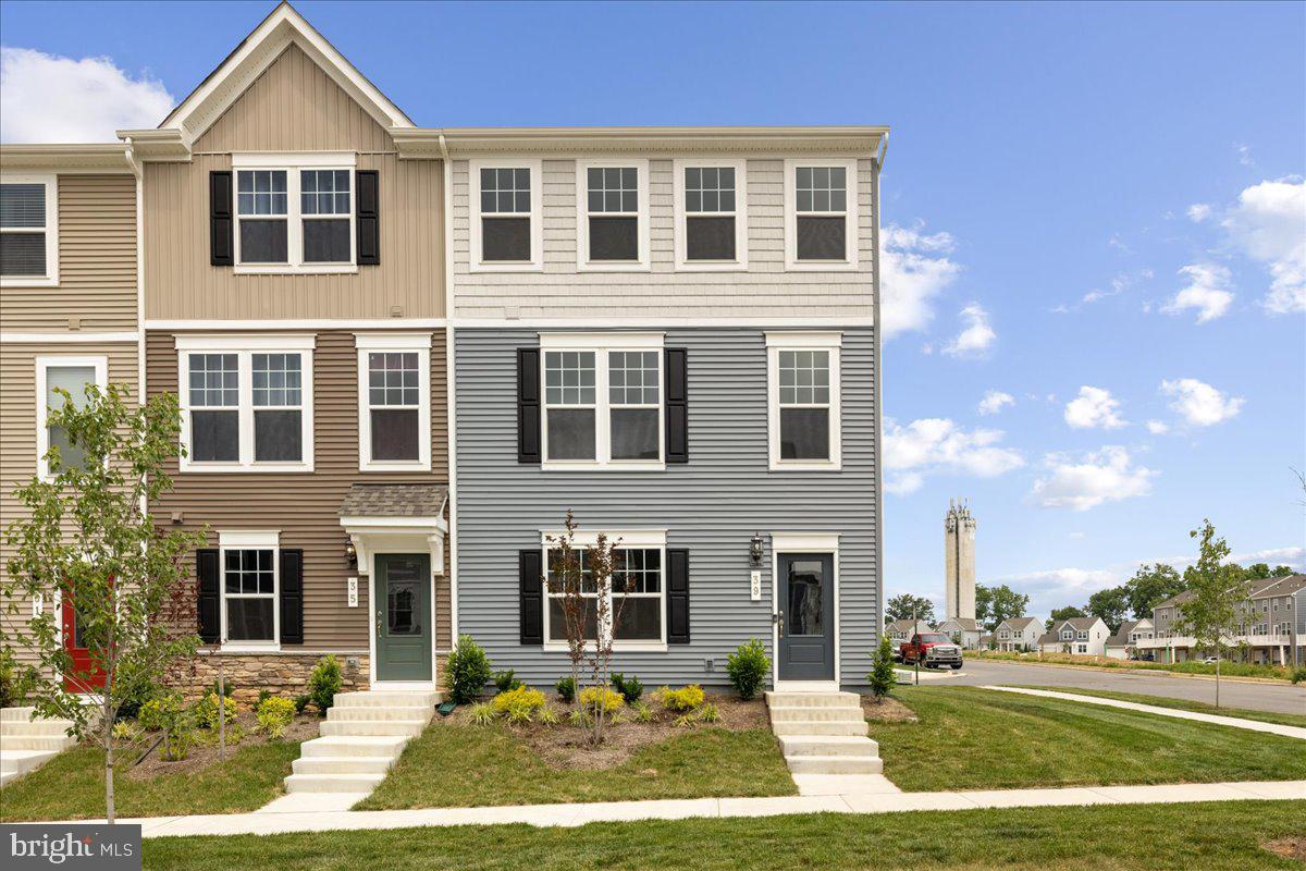 PRESIDENTS POINTE - Residential Lease