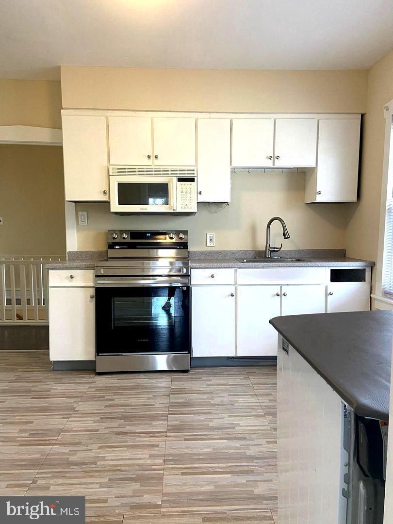 864 HADDON AVENUE 2ND FLOOR