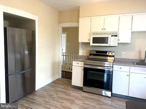 864 HADDON AVENUE 2ND FLOOR COLLINGSWOOD NJ 08108