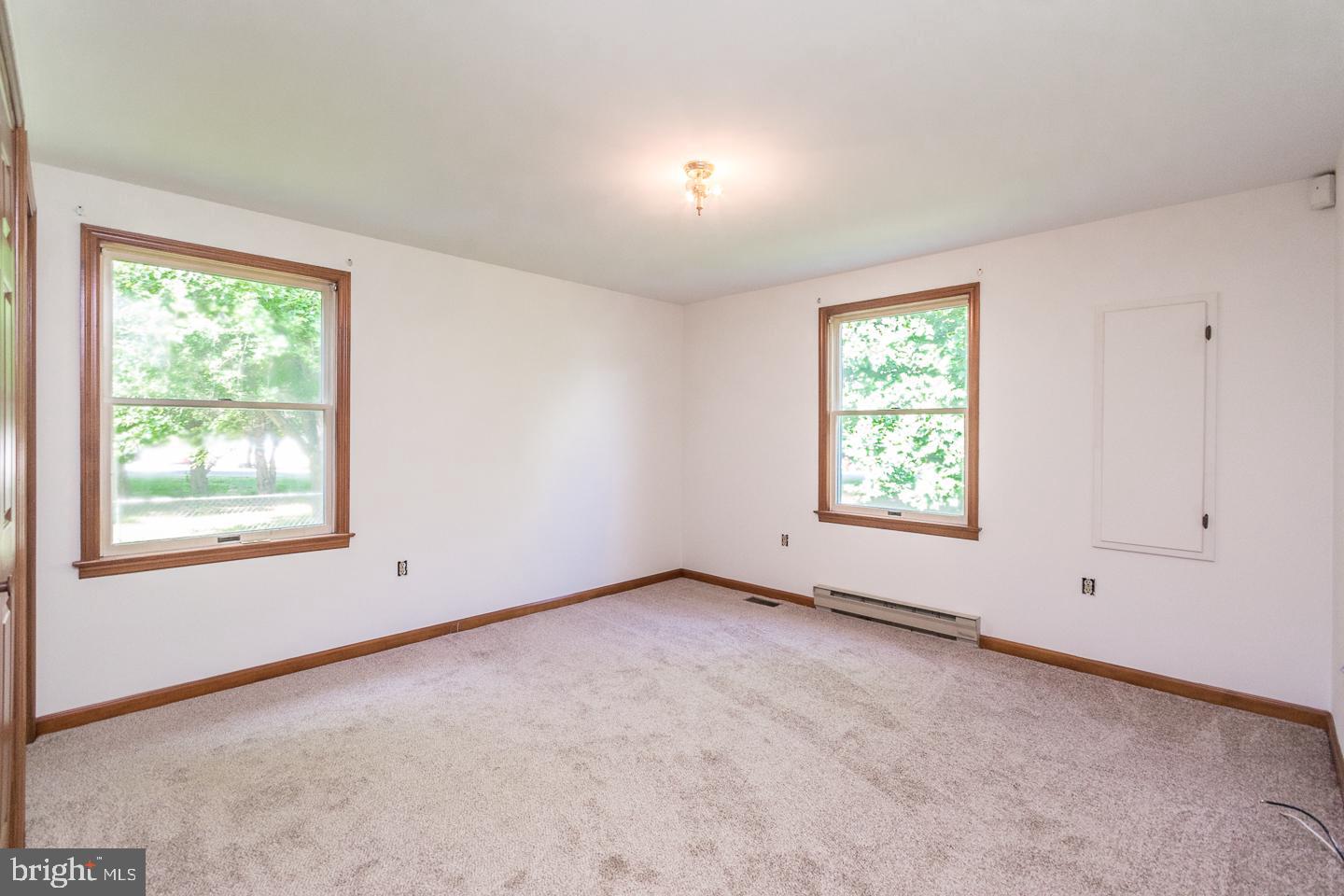 SHEPHERDS KNOLL - Residential