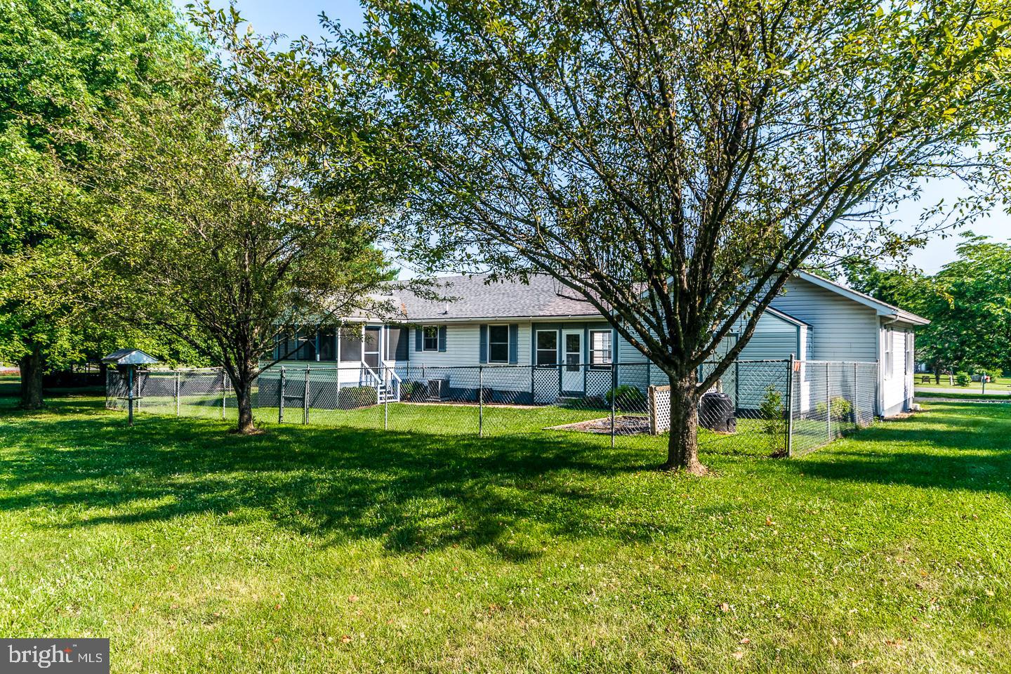 SHEPHERDS KNOLL - Residential