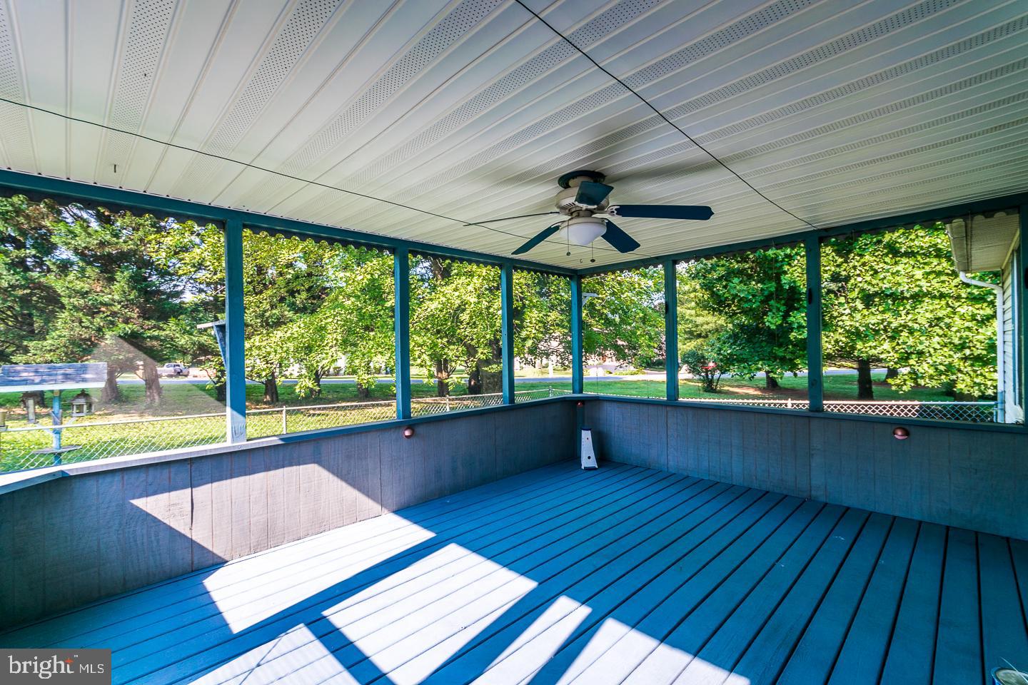 SHEPHERDS KNOLL - Residential