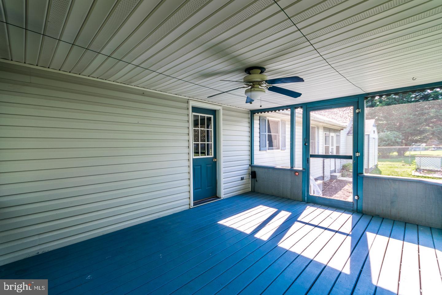 SHEPHERDS KNOLL - Residential