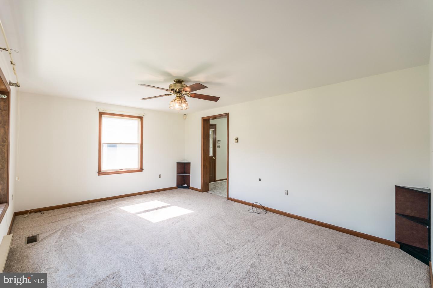 SHEPHERDS KNOLL - Residential