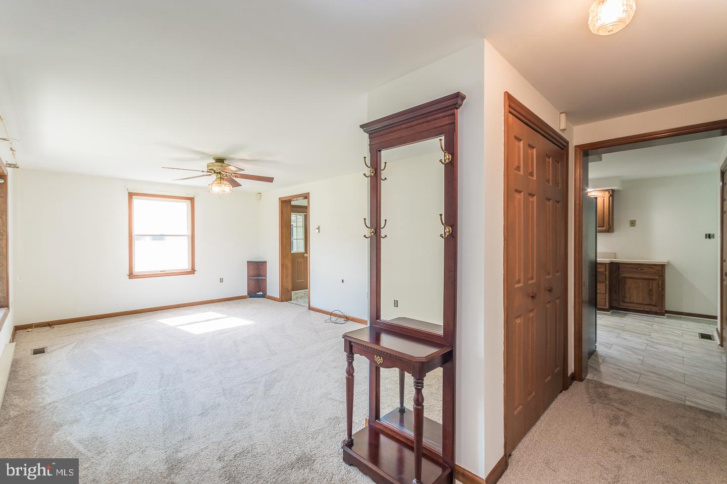 SHEPHERDS KNOLL - Residential