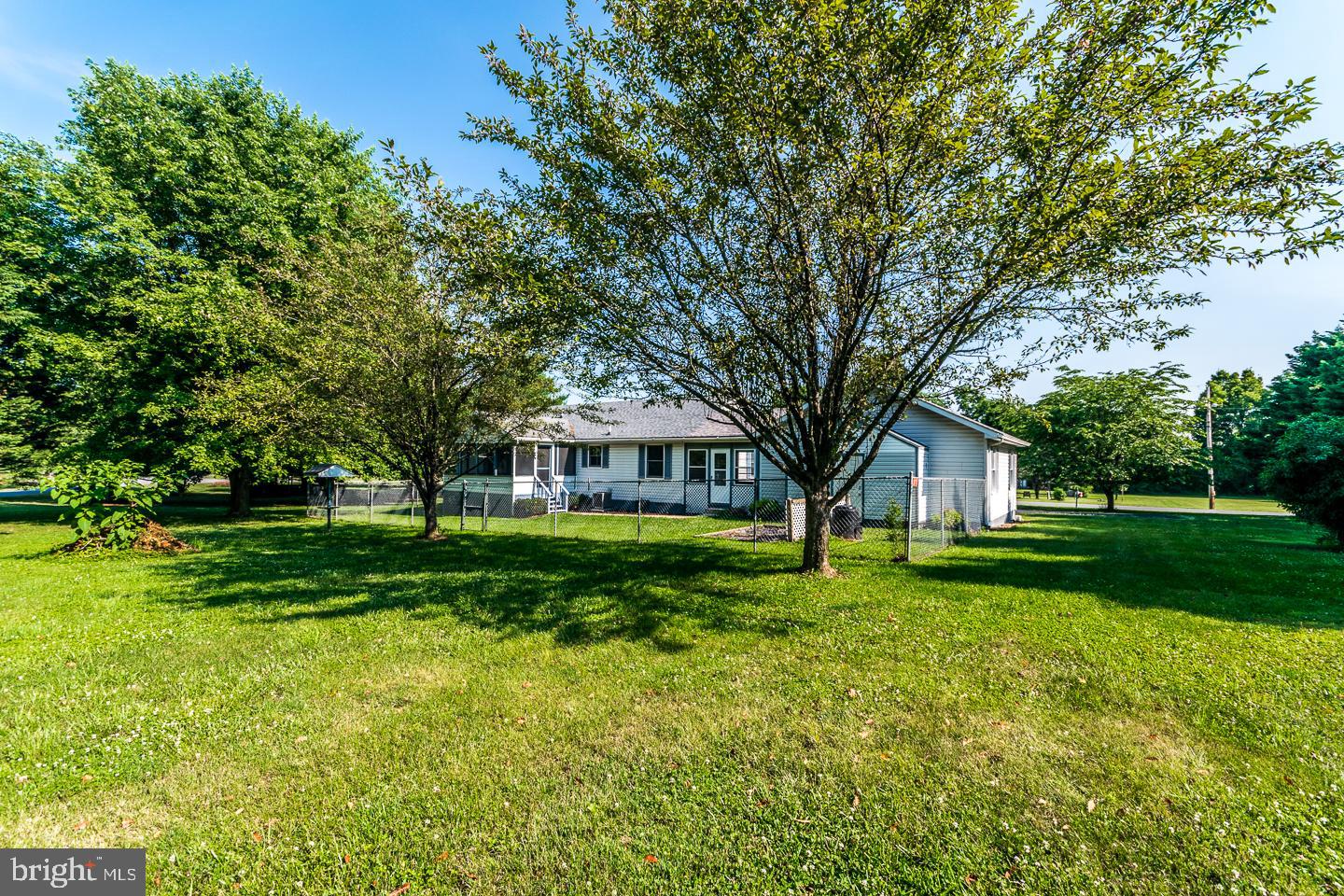 SHEPHERDS KNOLL - Residential