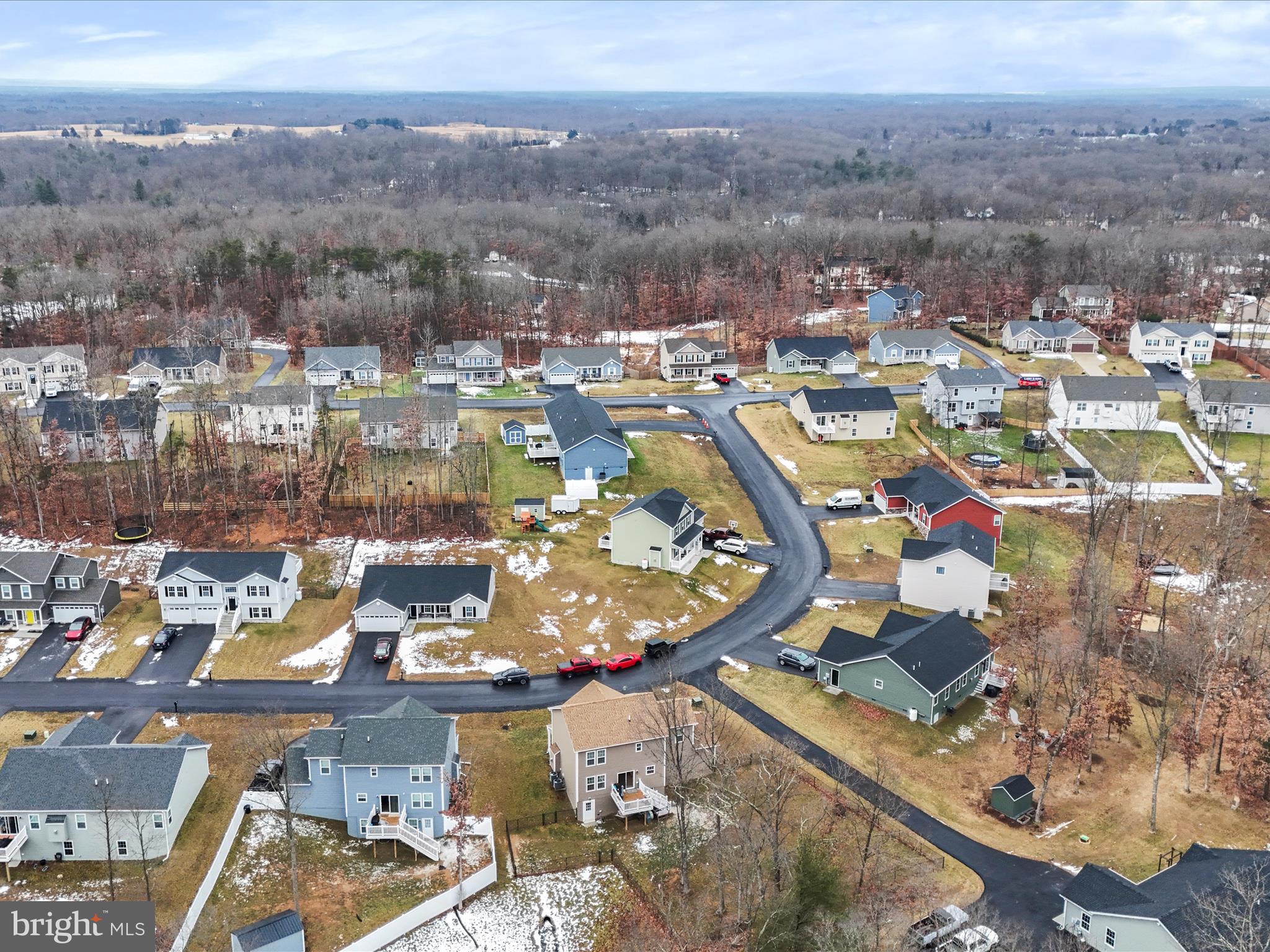 MIDDLE CREEK MANOR - Residential