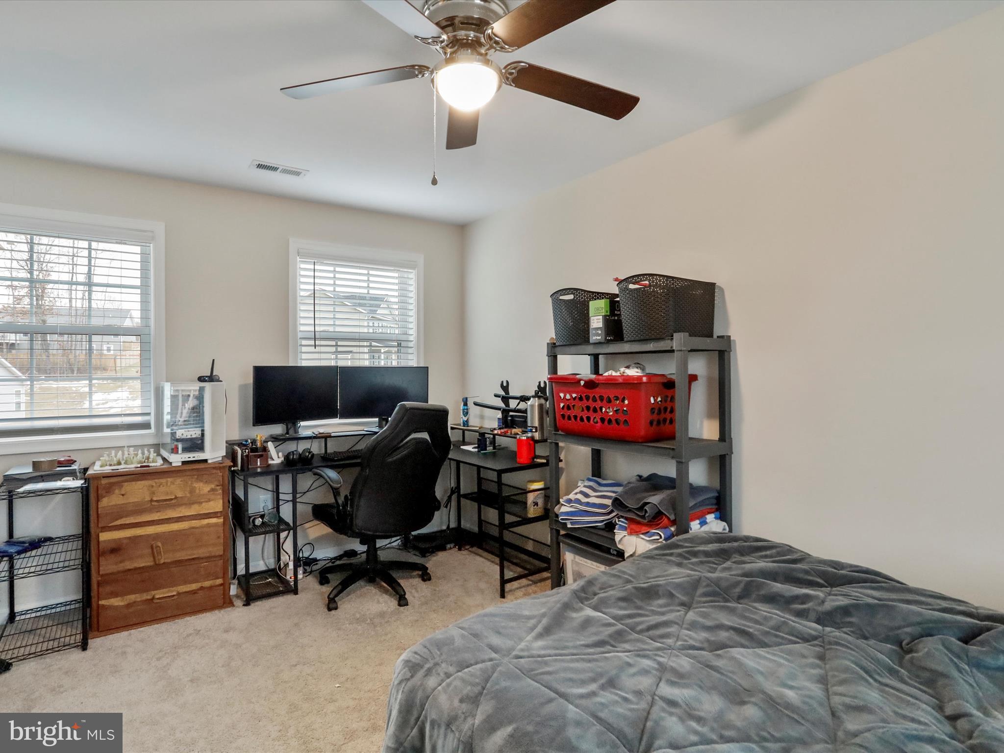 MIDDLE CREEK MANOR - Residential