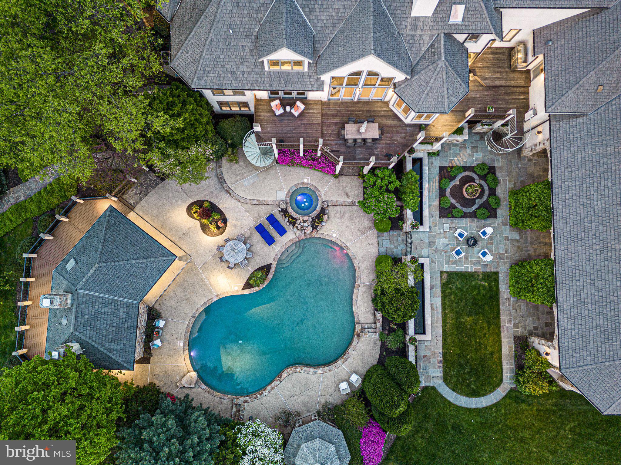 PENTLAND - Residential