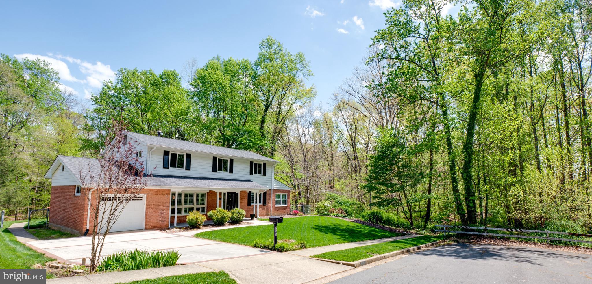 WEST SPRINGFIELD VILLAGE - Residential Lease