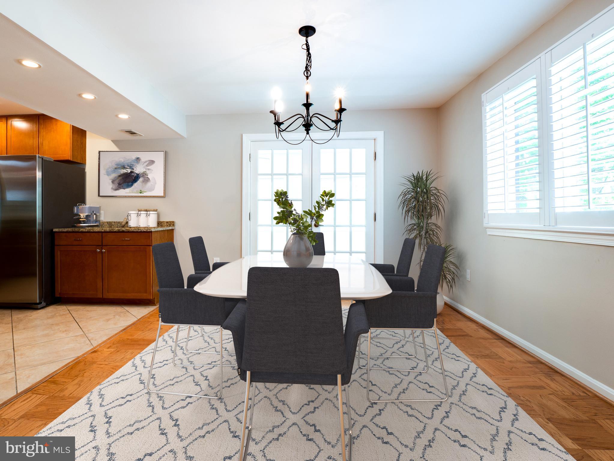 WEST SPRINGFIELD VILLAGE - Residential Lease