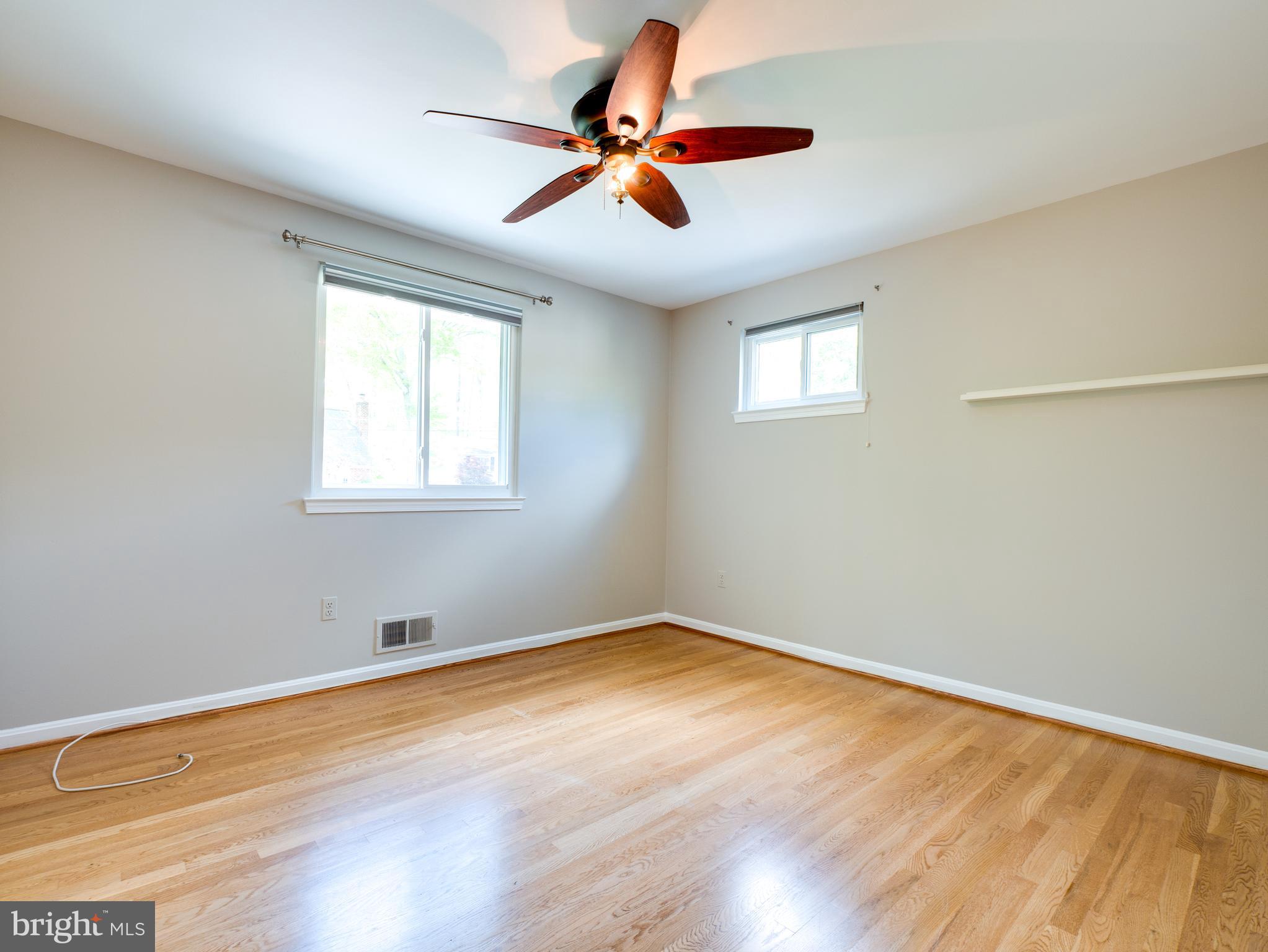 WEST SPRINGFIELD VILLAGE - Residential Lease