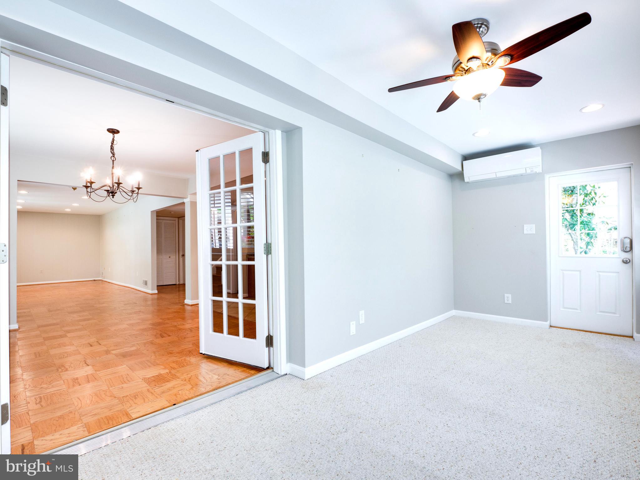 WEST SPRINGFIELD VILLAGE - Residential Lease