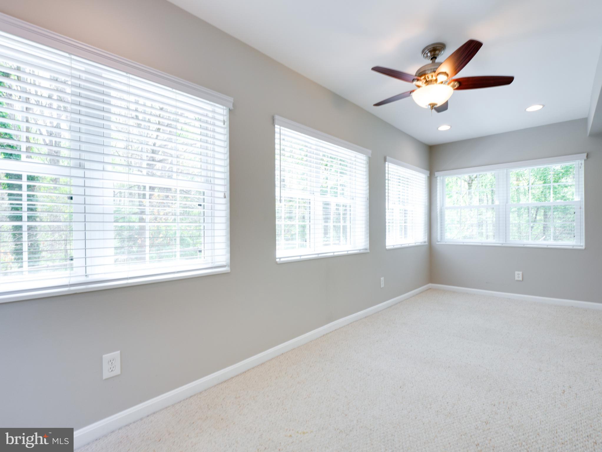 WEST SPRINGFIELD VILLAGE - Residential Lease