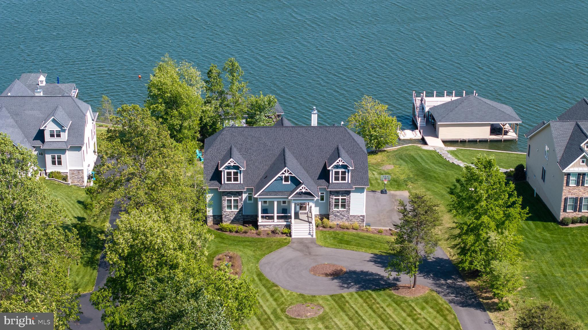 THE WATERS AT LAKE ANNA - Residential