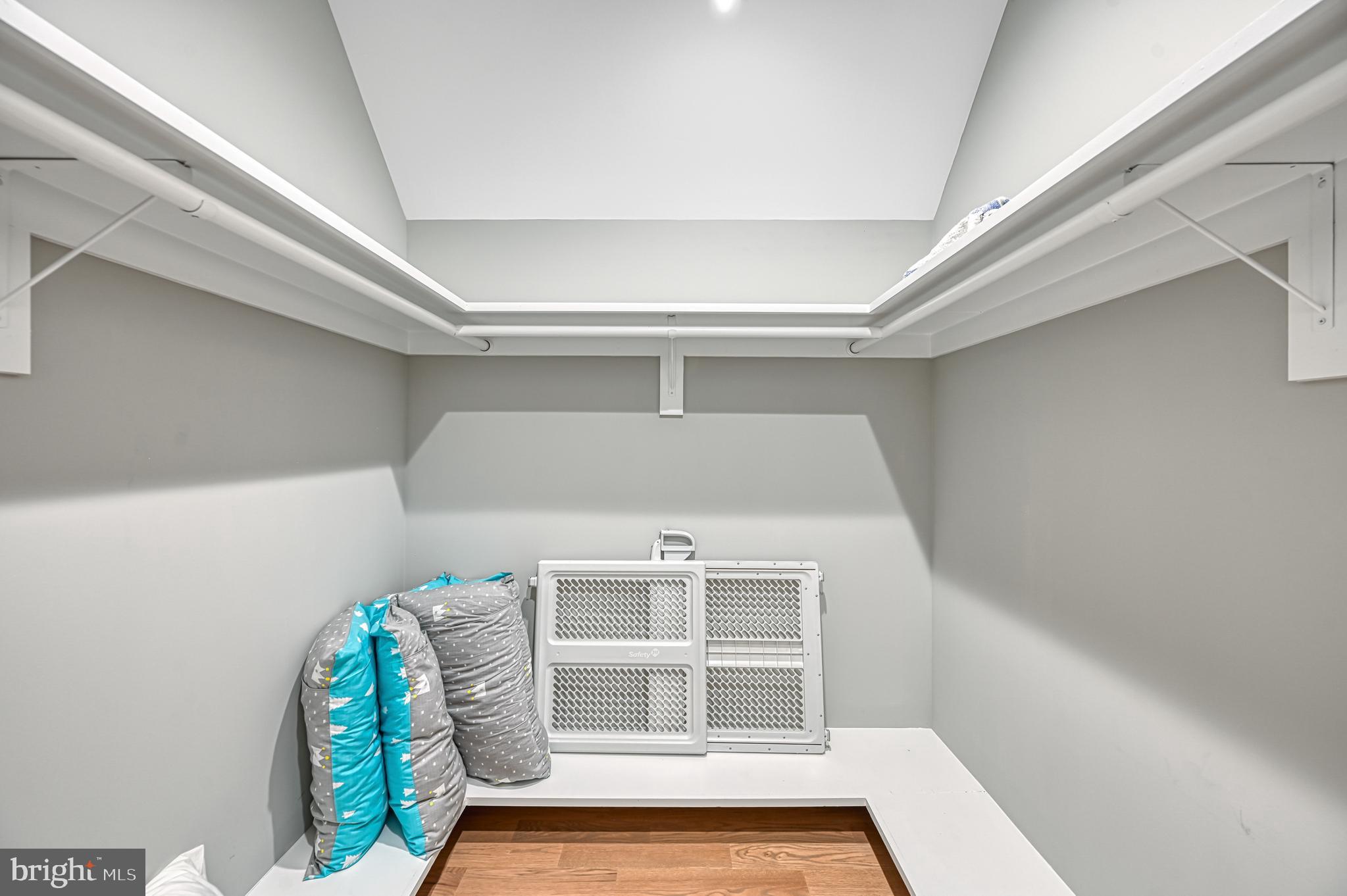 THE WATERS AT LAKE ANNA - Residential