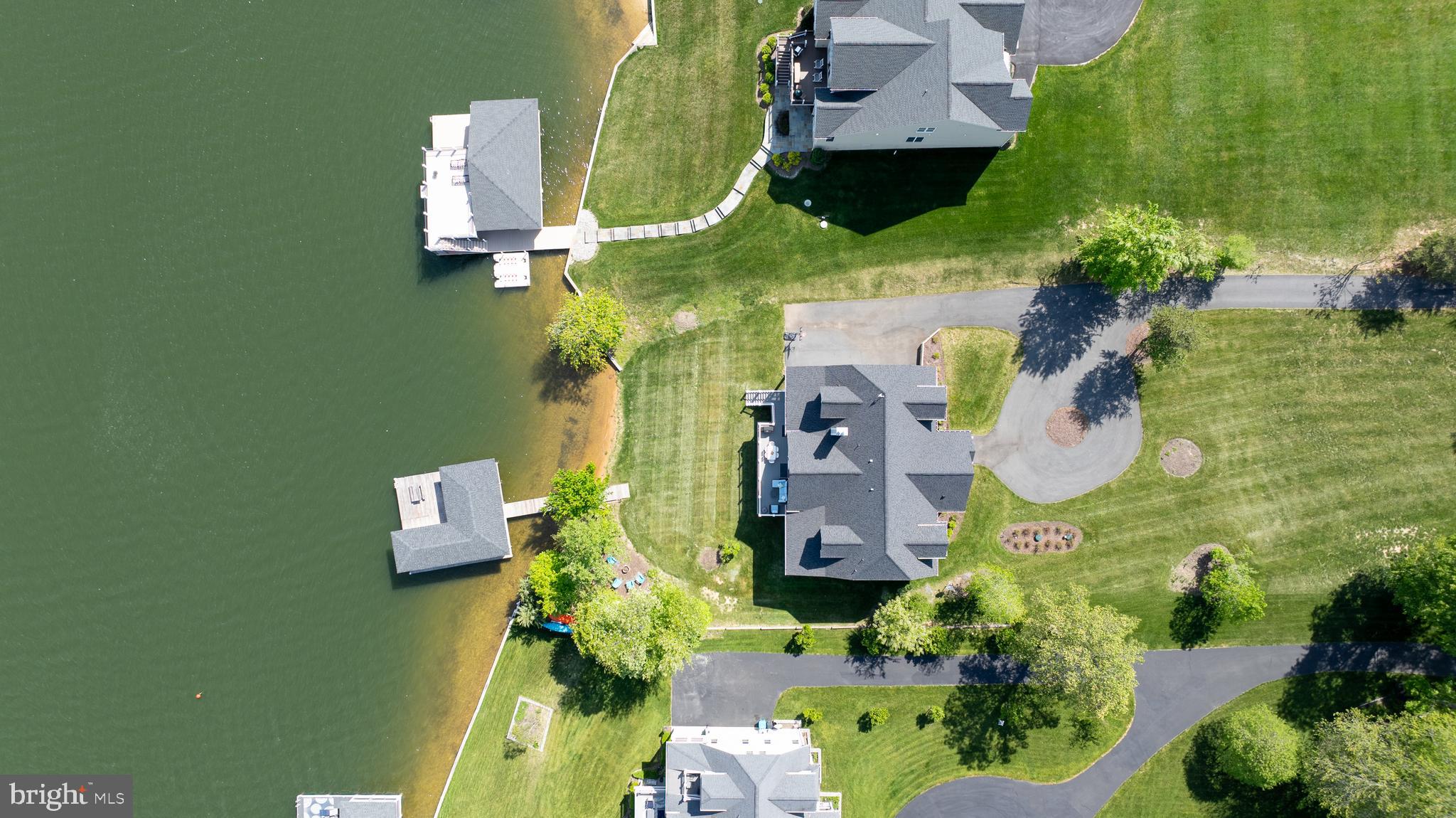 THE WATERS AT LAKE ANNA - Residential